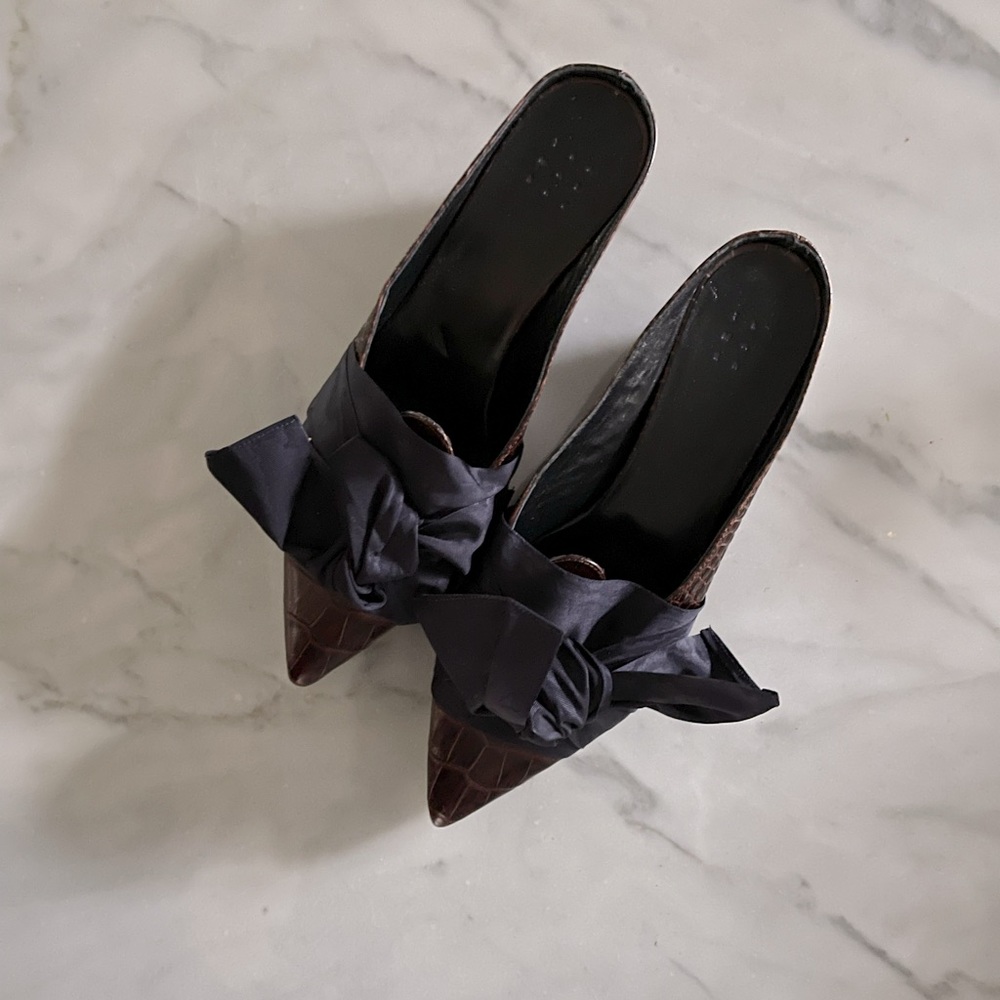 NEW: TRA MAD RKE Ribbon Mules